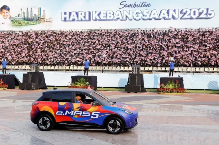 proton-emas-5-putrajaya-merdeka